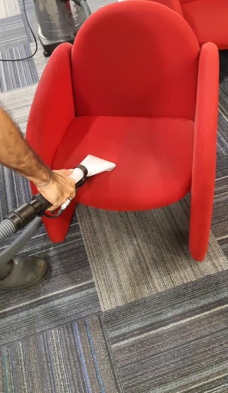 Limpeza Cadeiras Estofadas